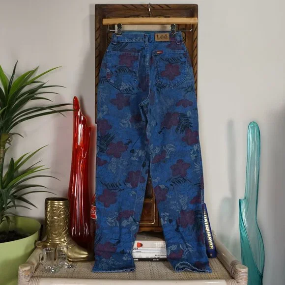 Vintage Lee floral hawaiian high rise pleated tapered leg jeans - Picture 2 of 4